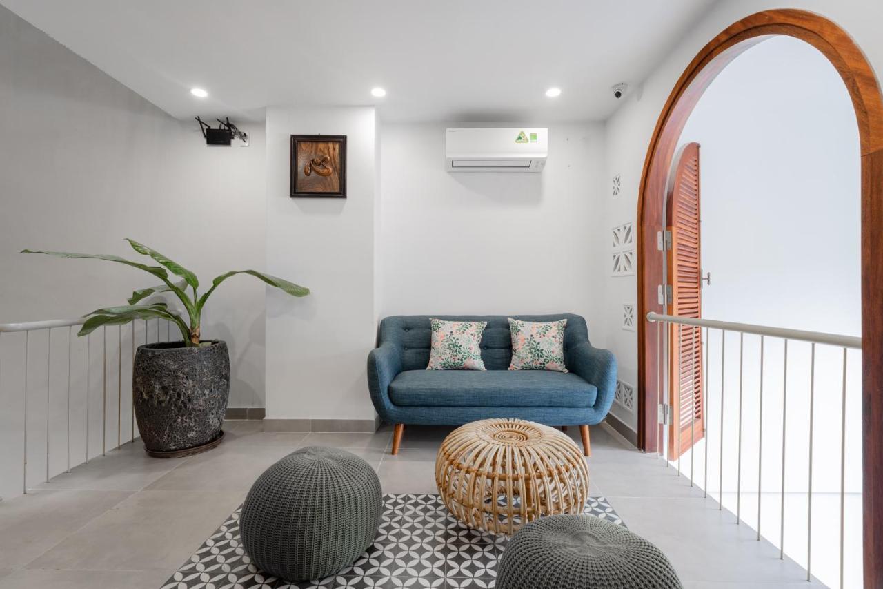 Joohouse Lux Khách sạn